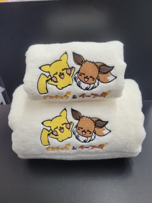 Jogo de toalha PIKACHU E EEVE KAWAI 1.4m